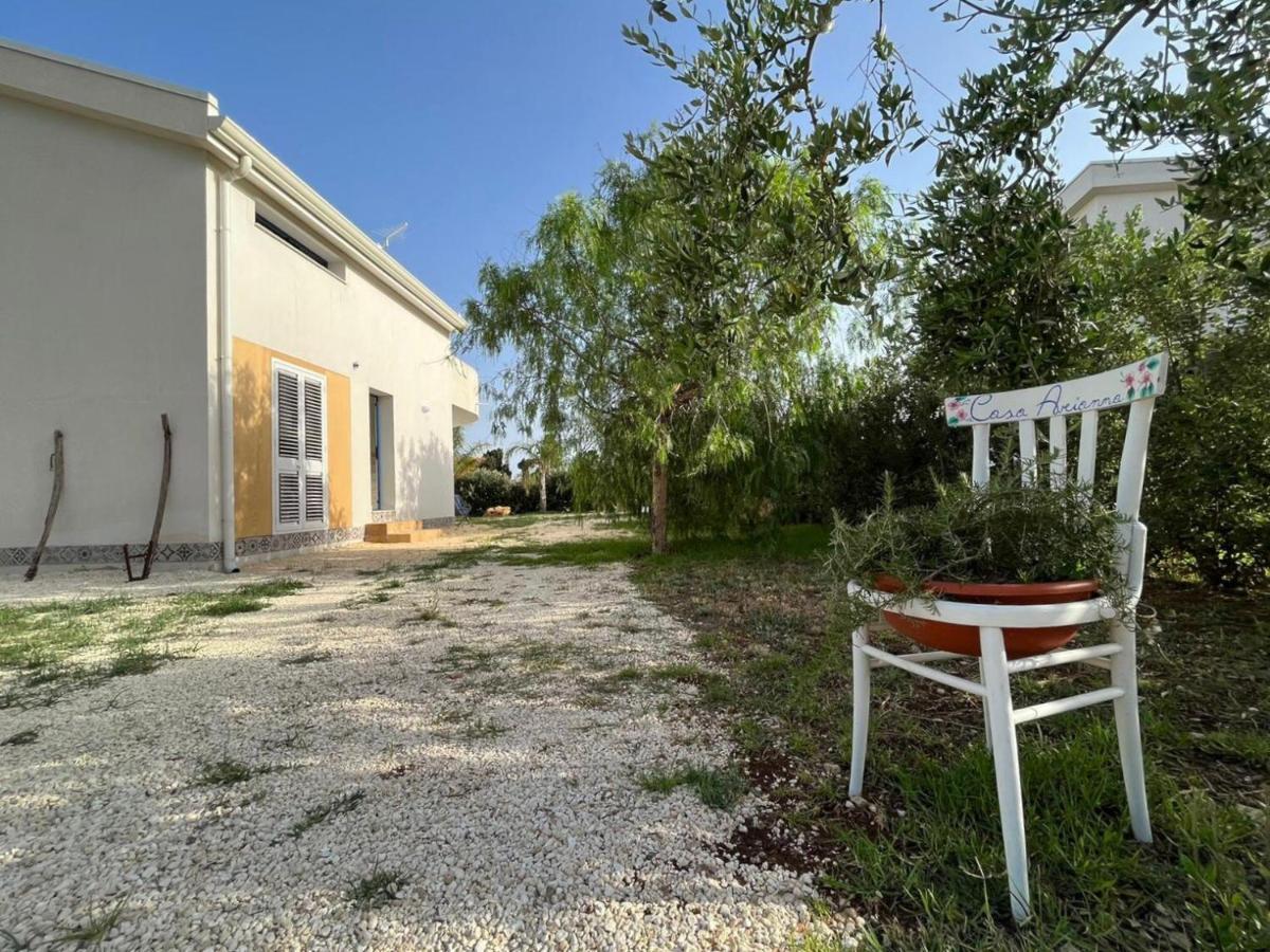 Vila Casa Arianna In Val Di Noto Calabernardo Exteriér fotografie
